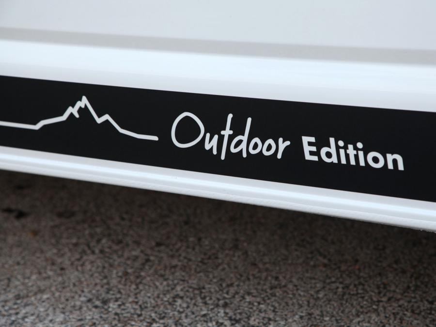  Volkswagen Multivan OutDoor Edition 2014 года  (фото 3 из 14)